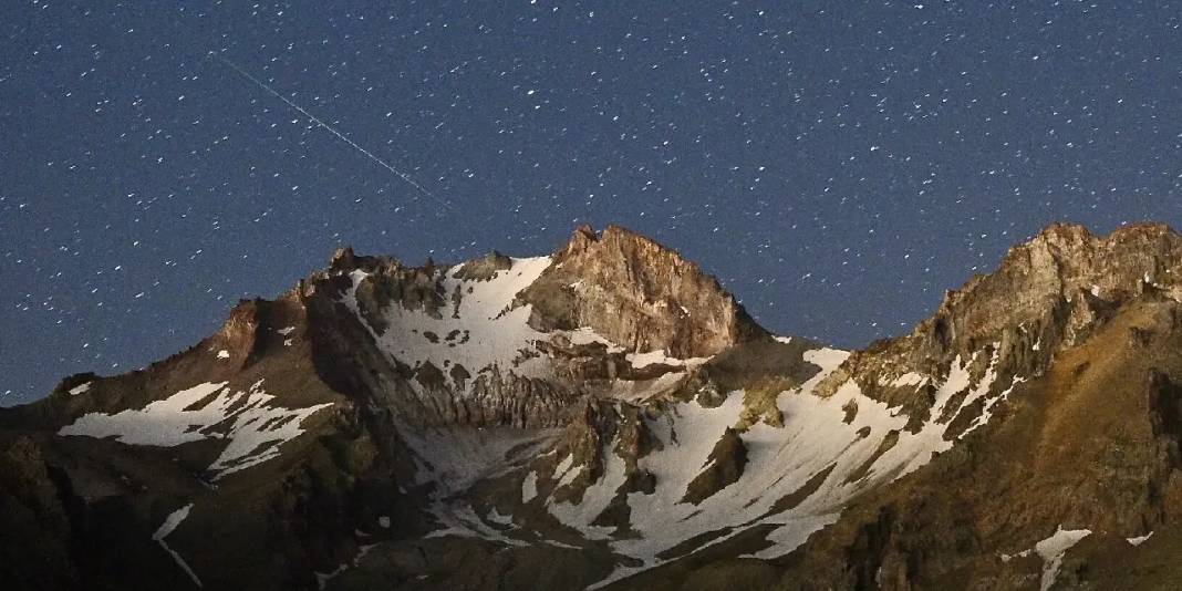 Yılın en büyük gök olayı hayran bıraktı! Perseid meteor yağmuru Türkiye'nin dört bir yanından izlendi 8